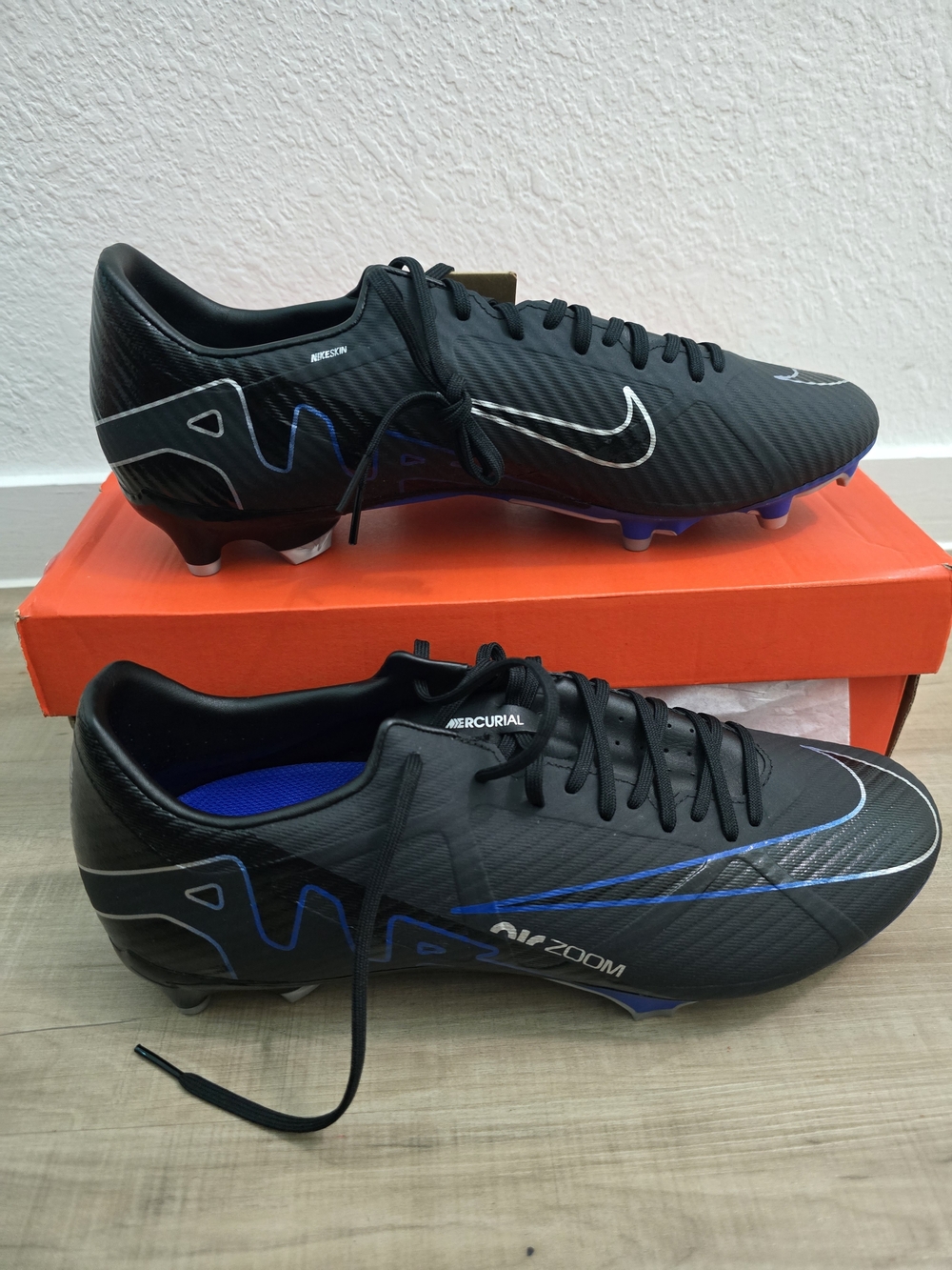 Nike Black and Blue Mercurial Men’s Soccer Cleats